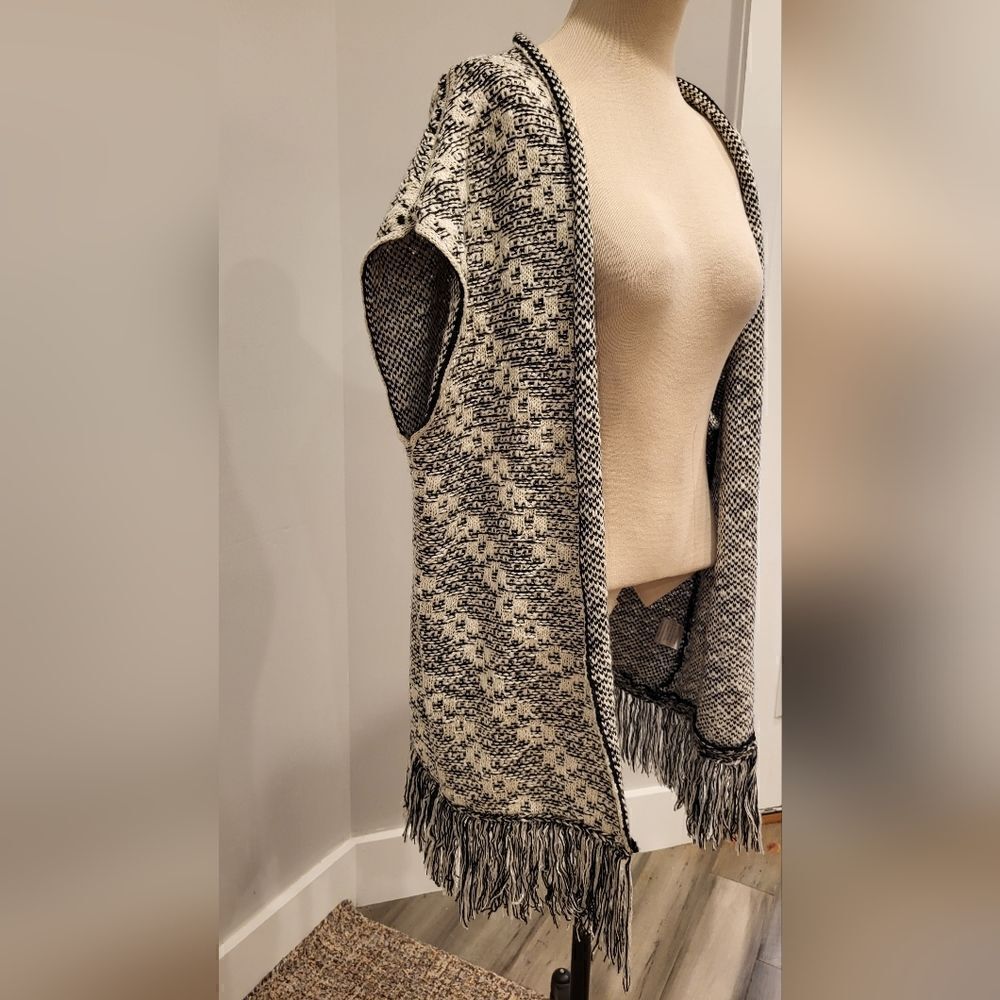 Laura Torelli knit Cardigan